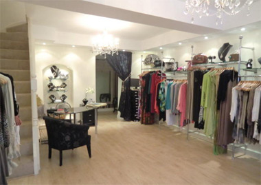 Elegance clothing store outlet